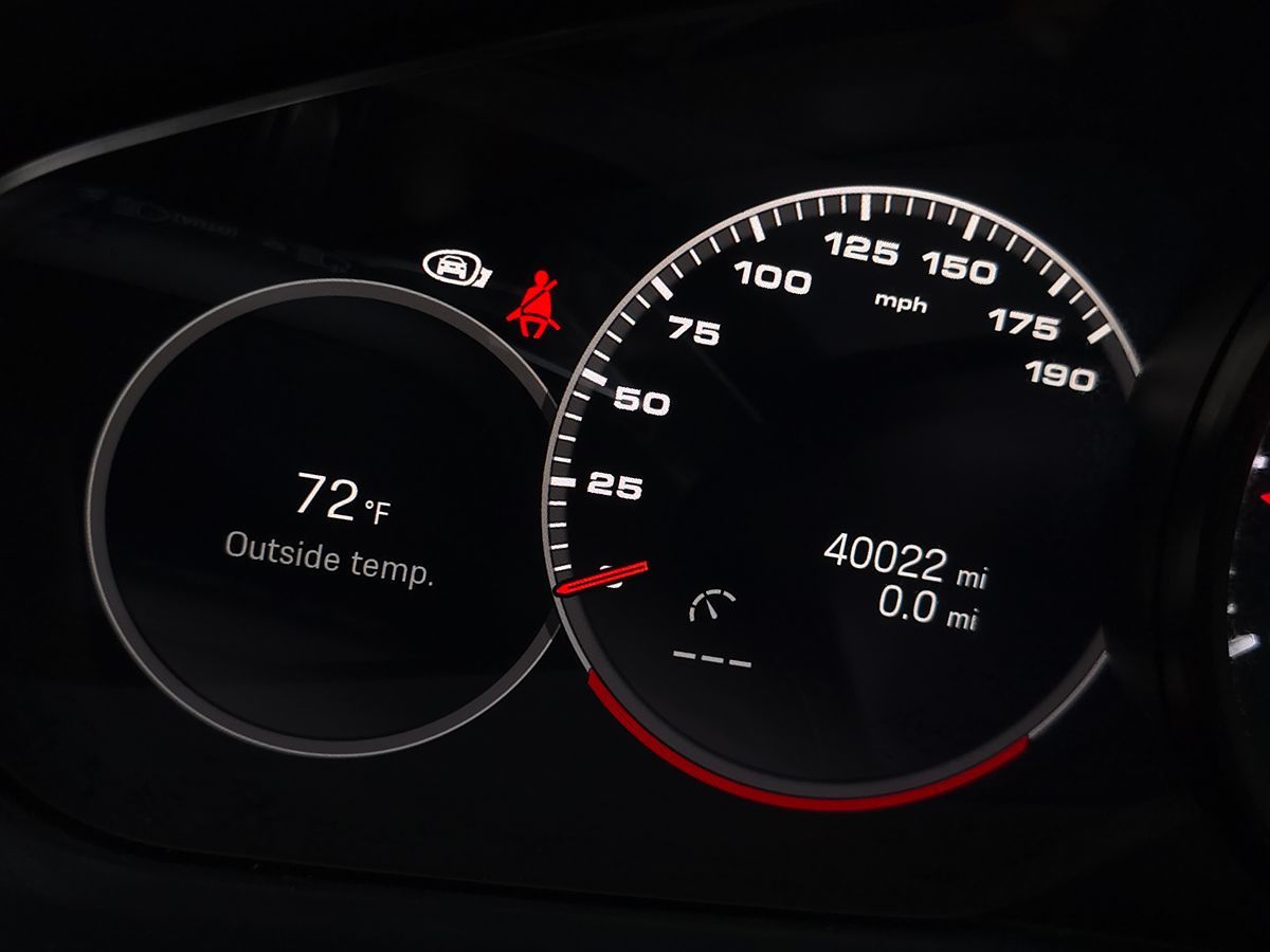 Porsche Panamera photo 30