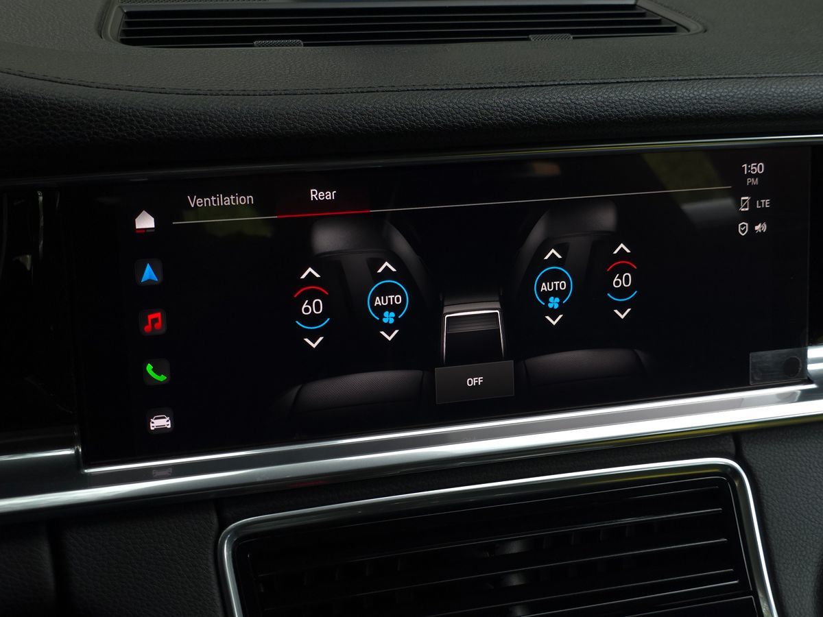 Porsche Panamera photo 44