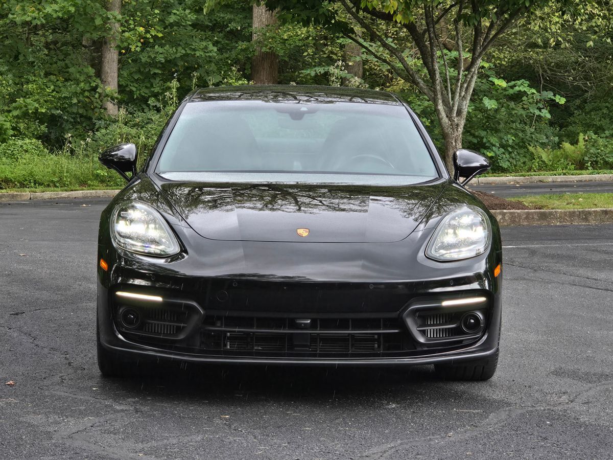 Porsche Panamera photo 9