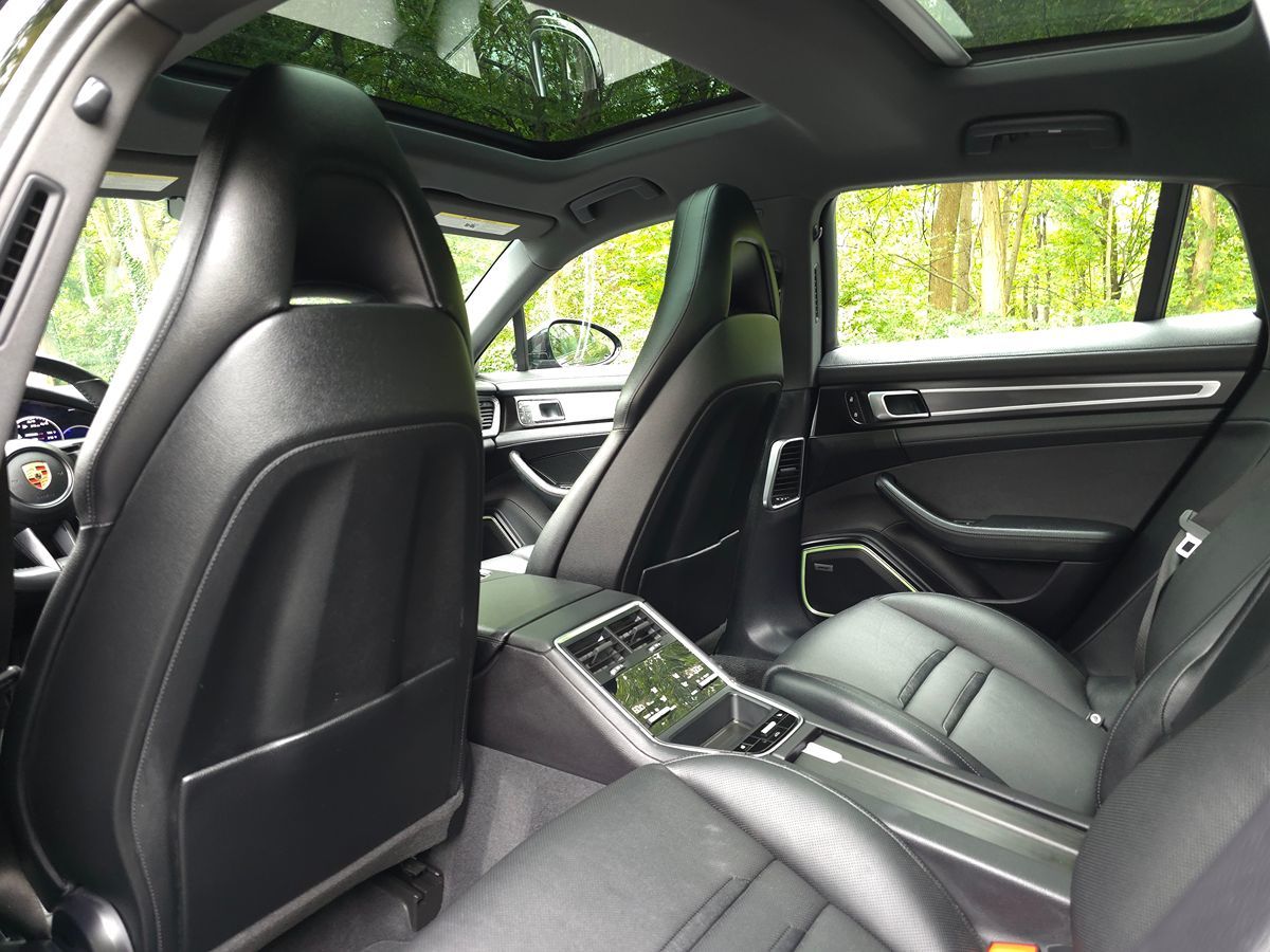 Porsche Panamera photo 14