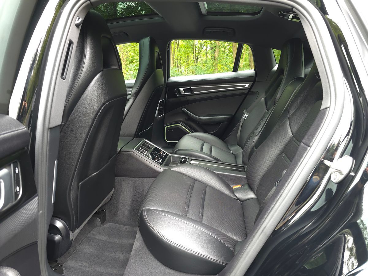 Porsche Panamera photo 15