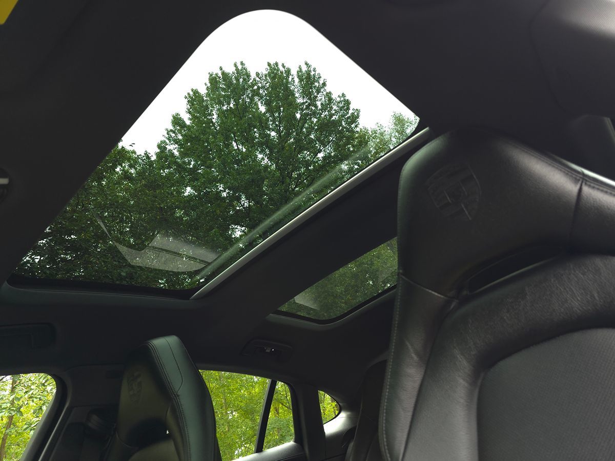 Porsche Panamera photo 59