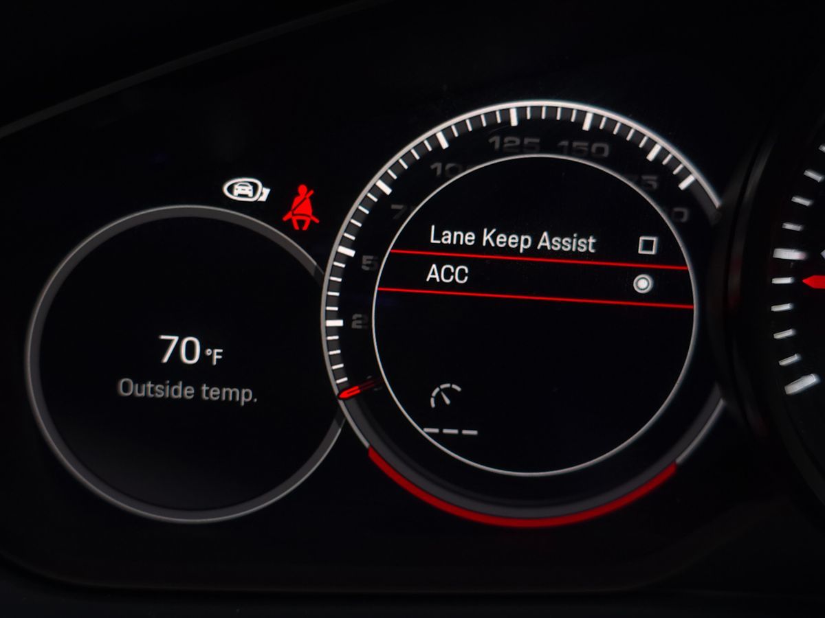 Porsche Panamera photo 31