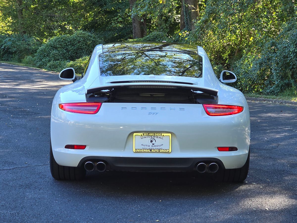 Porsche 911 photo 5