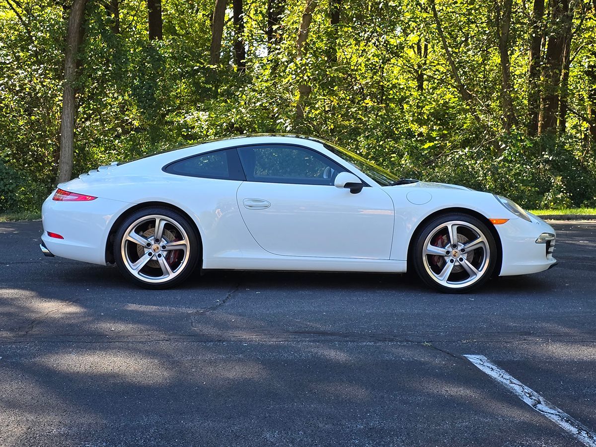 Porsche 911 photo 7