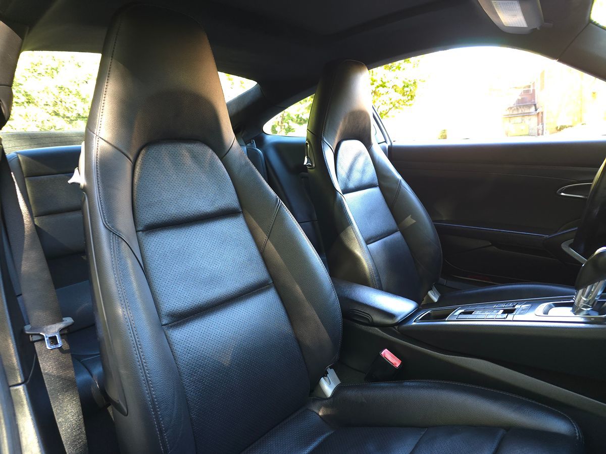 Porsche 911 photo 16