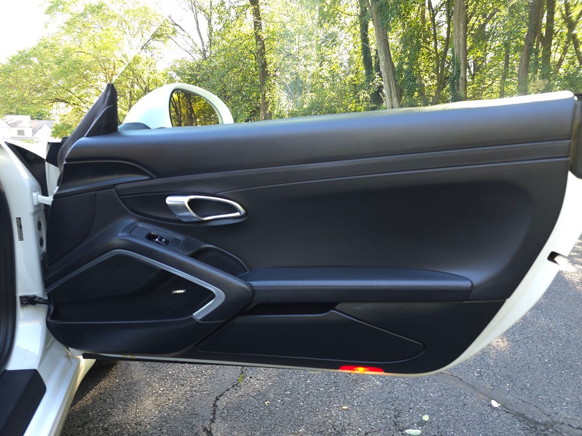 Porsche 911 photo 19