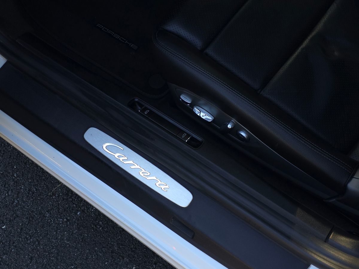 Porsche 911 photo 30