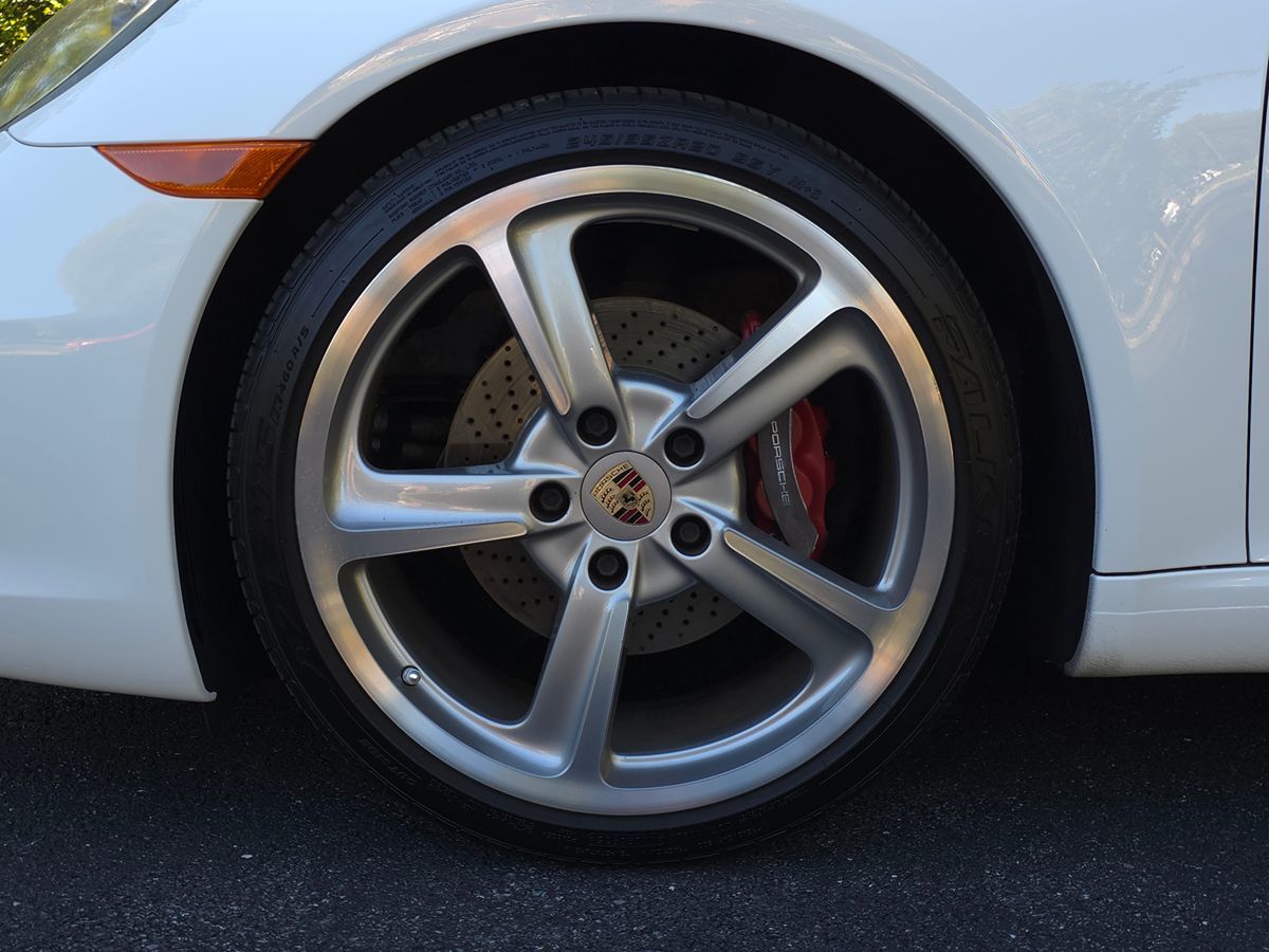 Porsche 911 photo 32