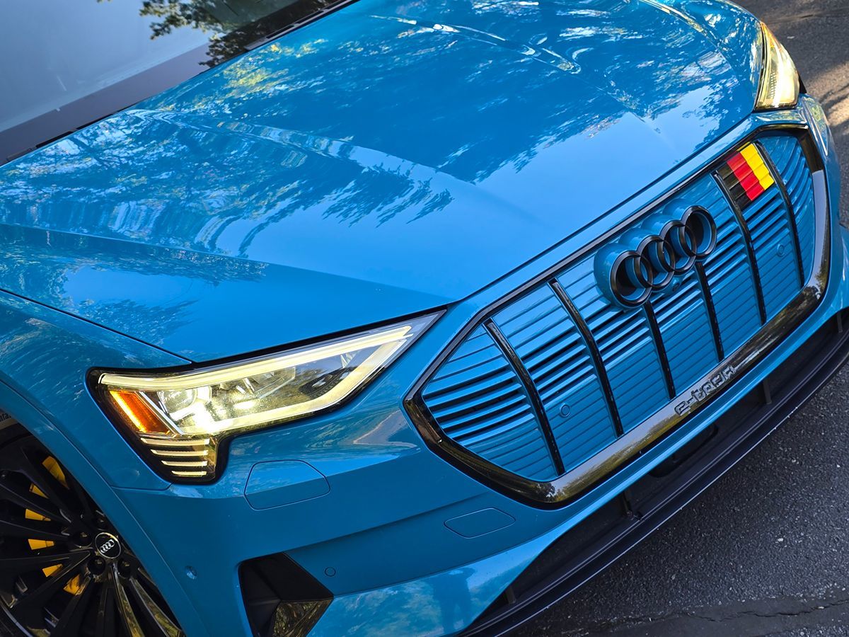 Audi e-tron photo 76