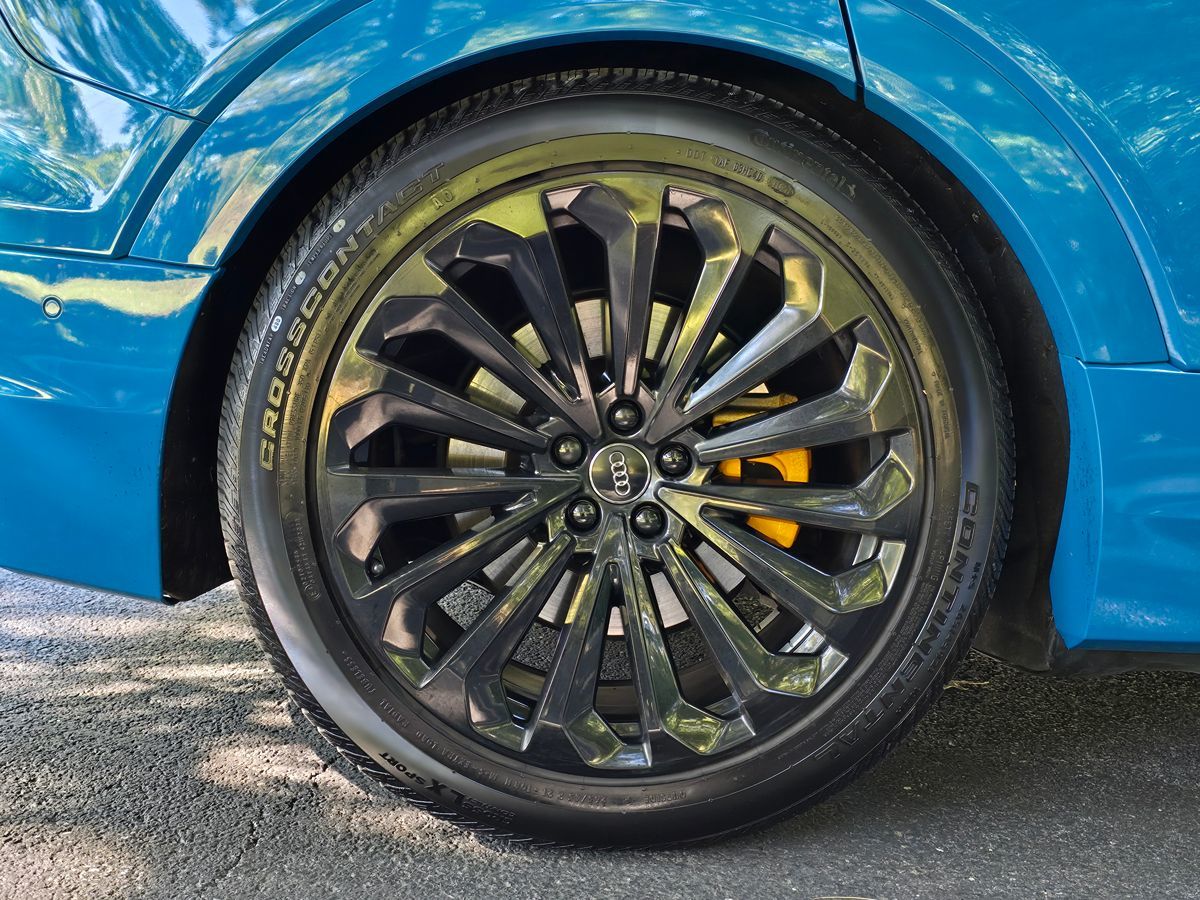Audi e-tron photo 67
