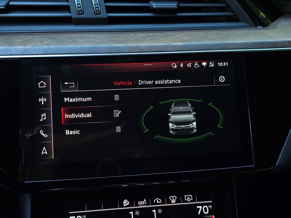 Audi e-tron photo 51