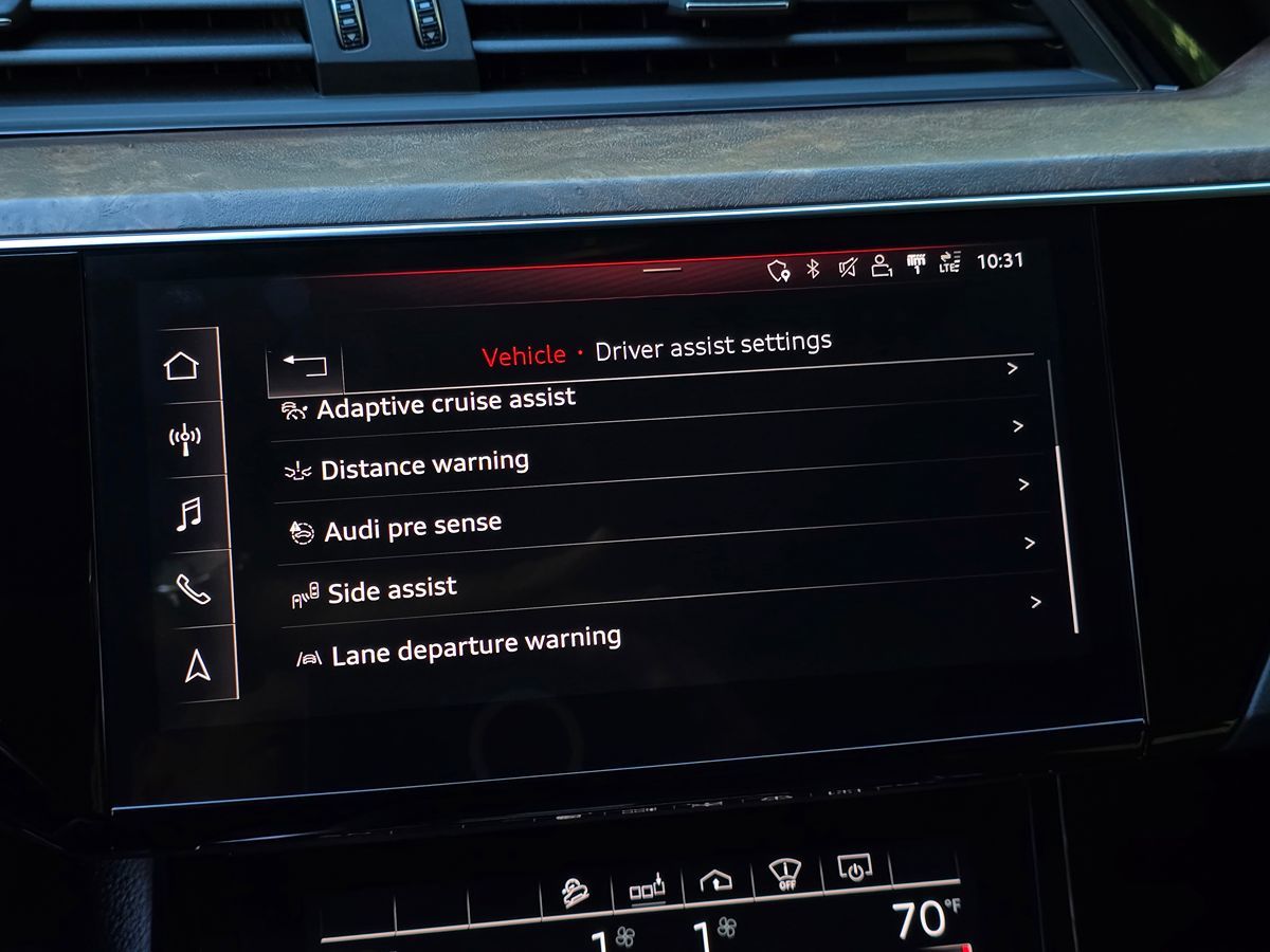 Audi e-tron photo 53