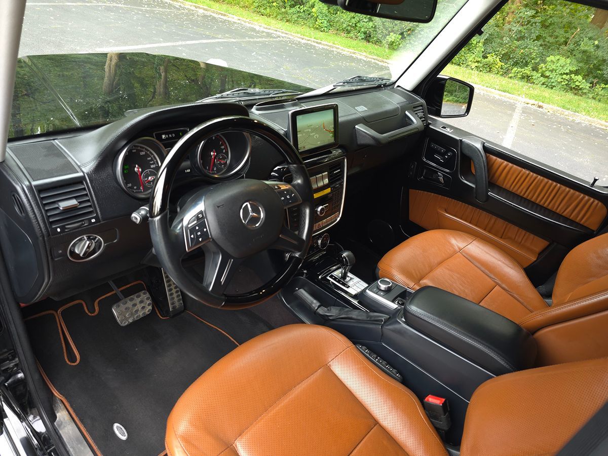 Mercedes-Benz G 550 photo 2