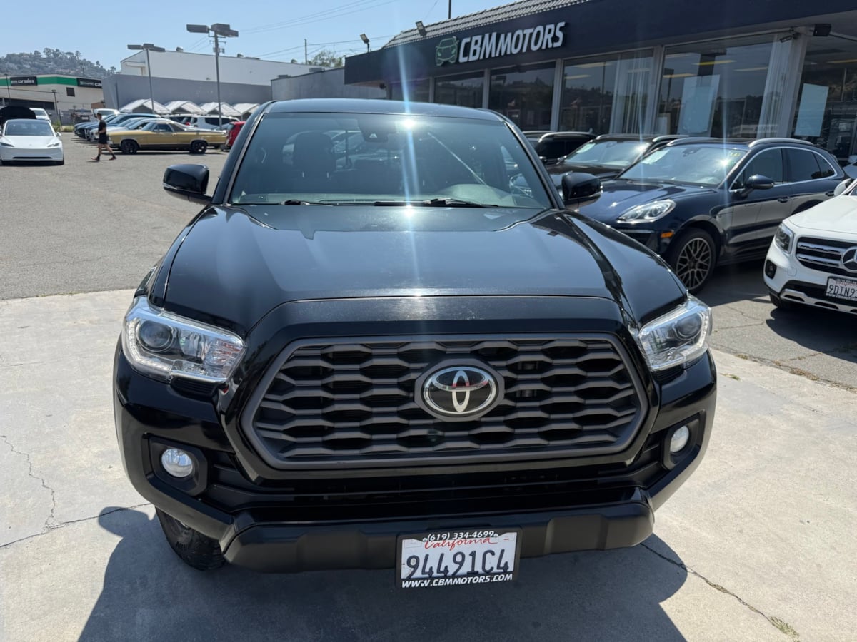 2022 Toyota Tacoma TRD photo 4
