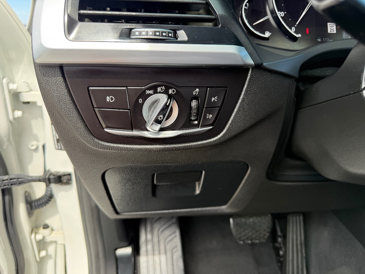 2021 BMW X3 30i - Photo 19