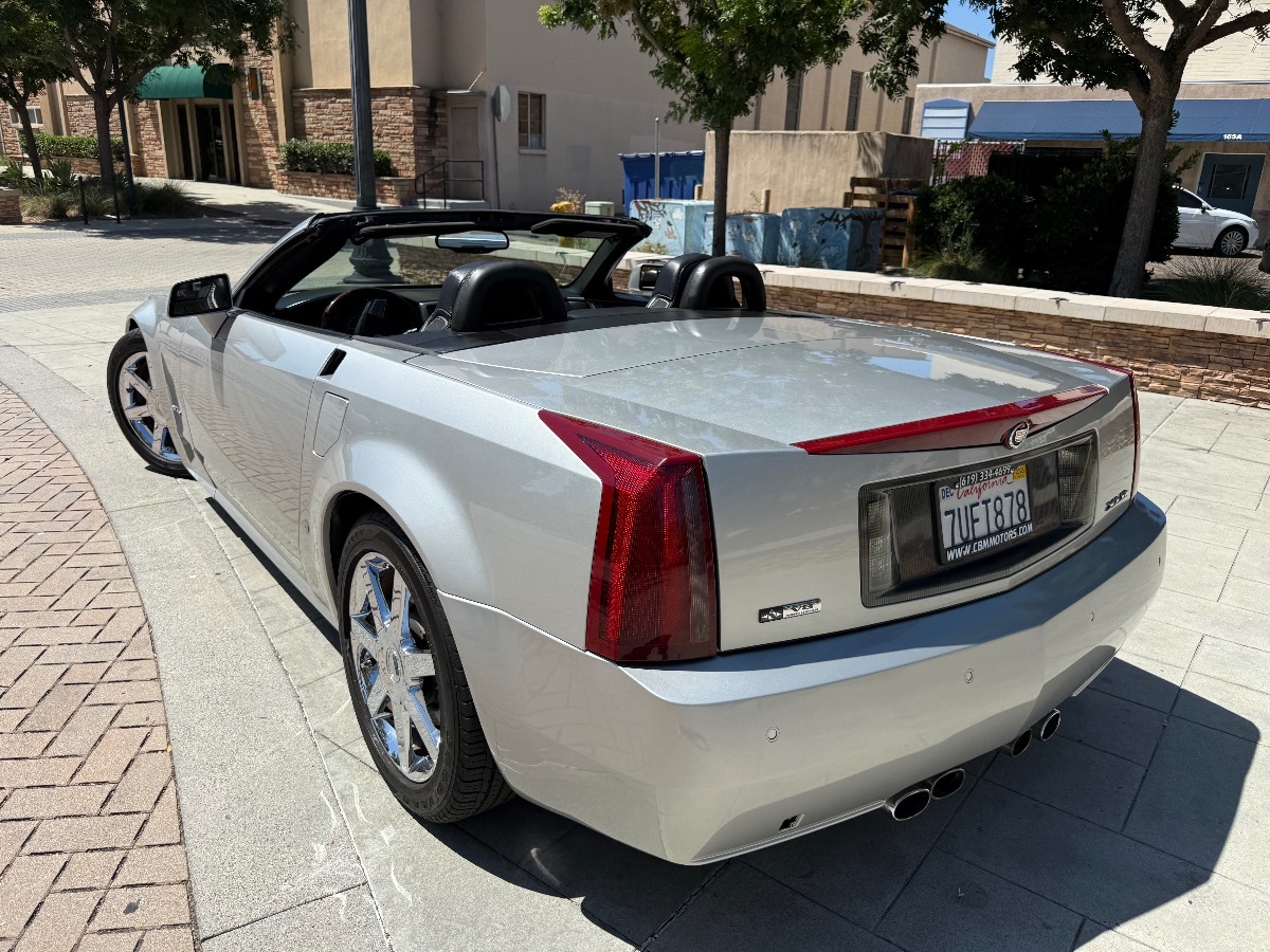 2008 Cadillac XLR Base - Photo 11