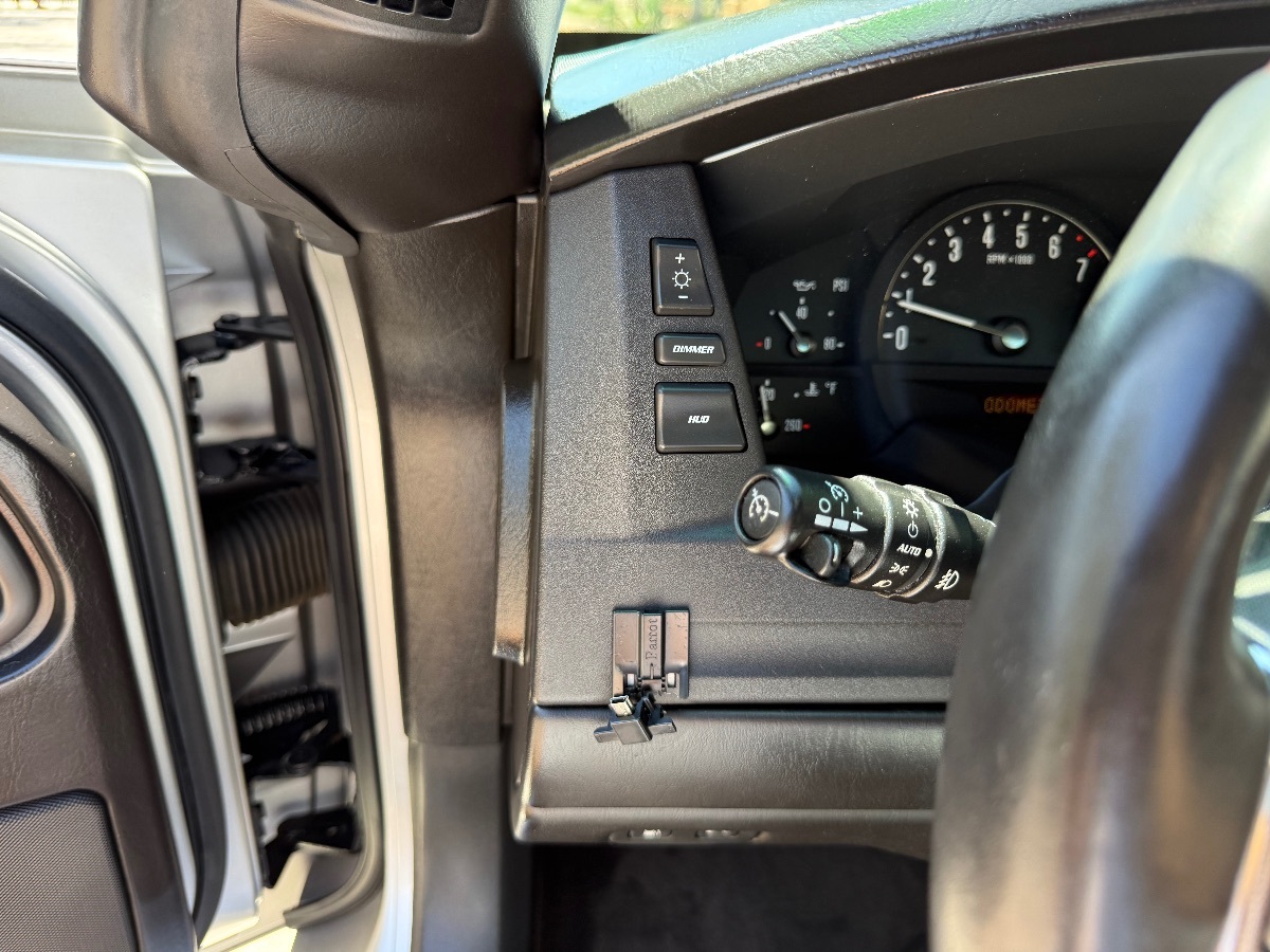 2008 Cadillac XLR Base - Photo 19