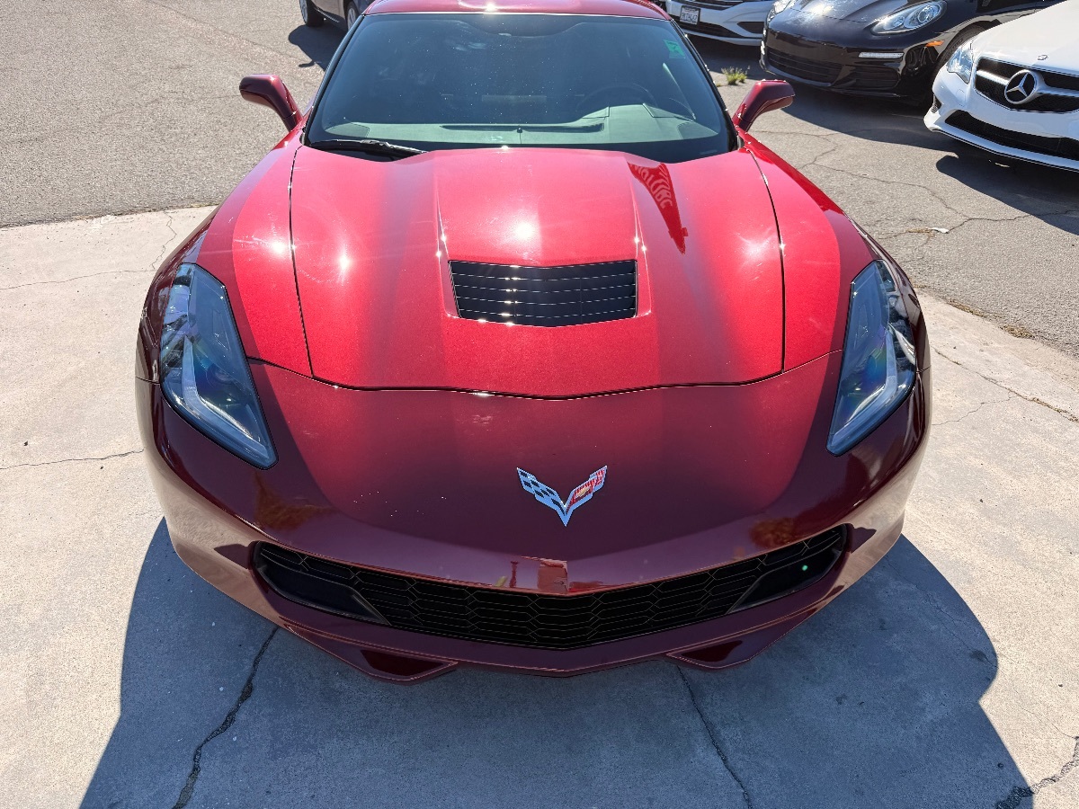 2018 Chevrolet Corvette Stingray Z51 1LT photo 2