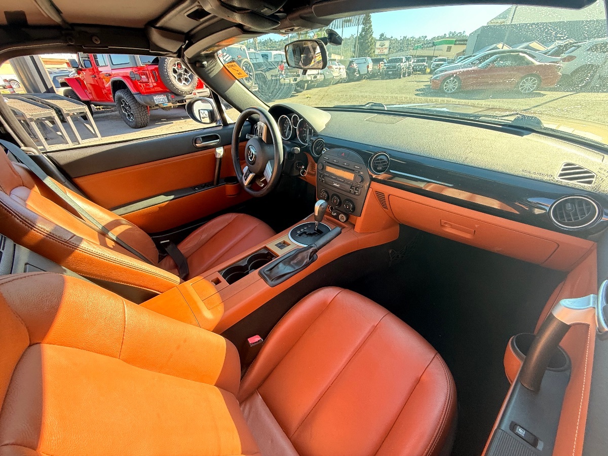 2006 Mazda MX-5 Miata Miata Grand Touring photo 4