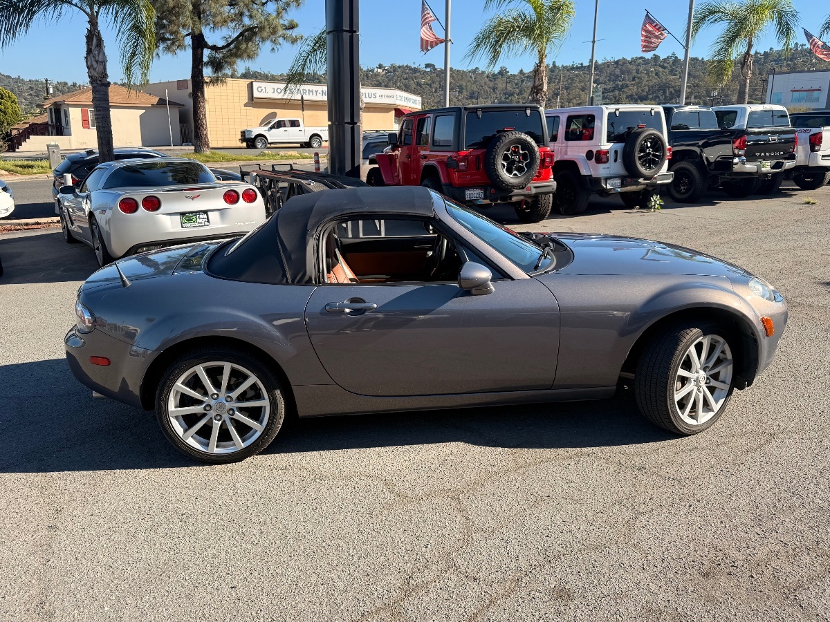 2006 Mazda MX-5 Miata Miata Grand Touring photo 5