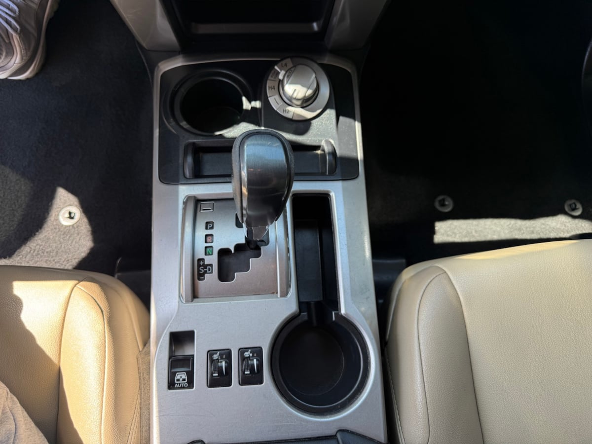 2019 Toyota 4Runner SR5 Premium photo 27