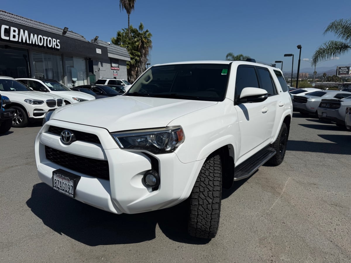 2019 Toyota 4Runner SR5 Premium photo 5