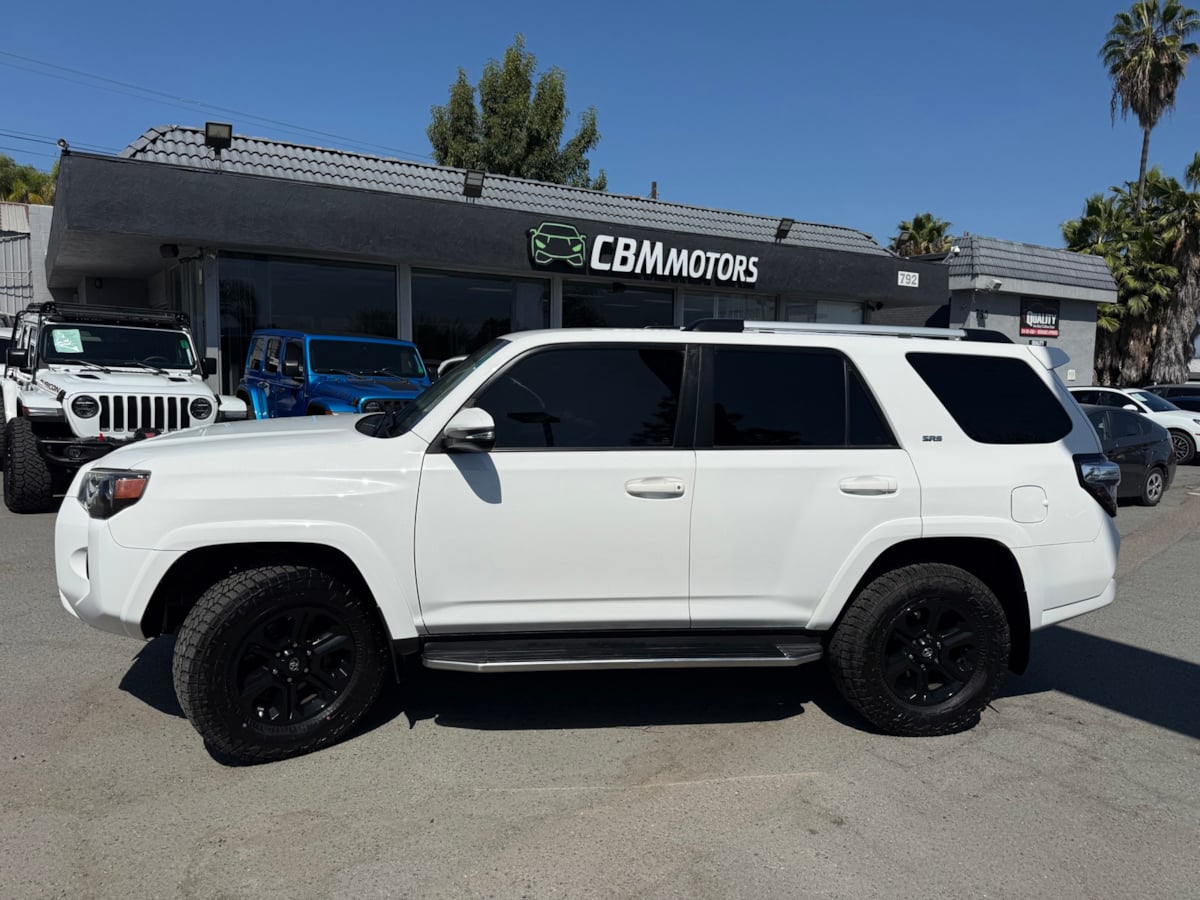 2019 Toyota 4Runner SR5 Premium photo 6