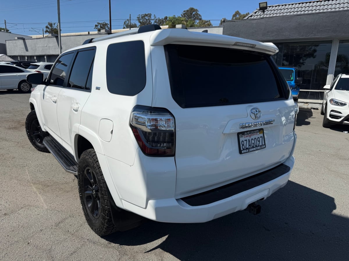 2019 Toyota 4Runner SR5 Premium photo 7
