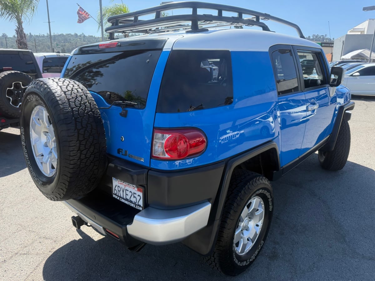 2007 Toyota FJ Cruiser Base photo 9