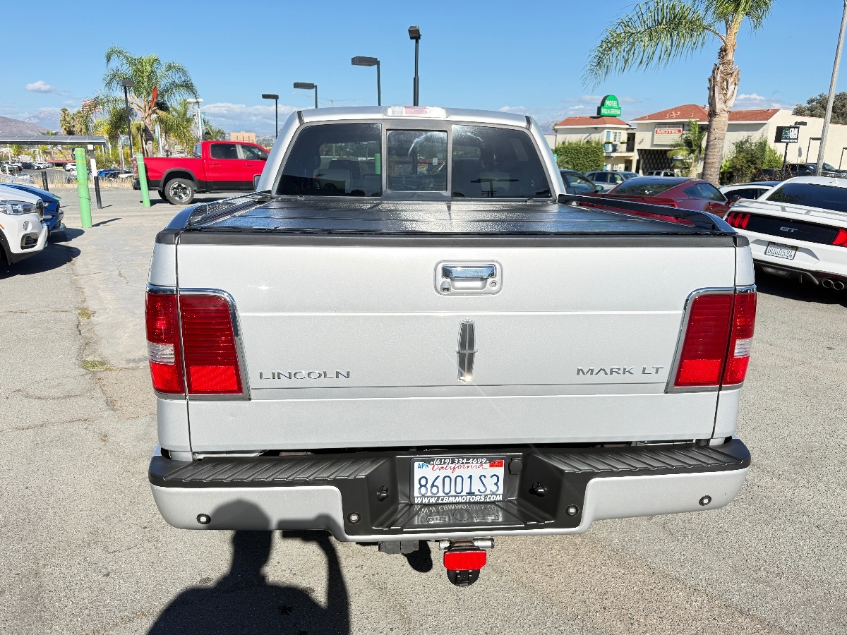2008 Lincoln Mark LT photo 5