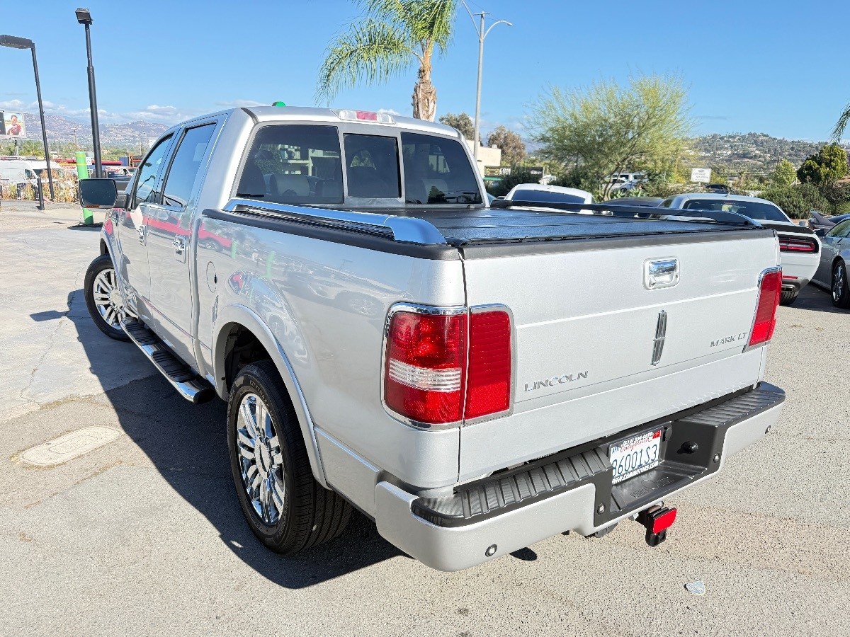 2008 Lincoln Mark LT photo 6
