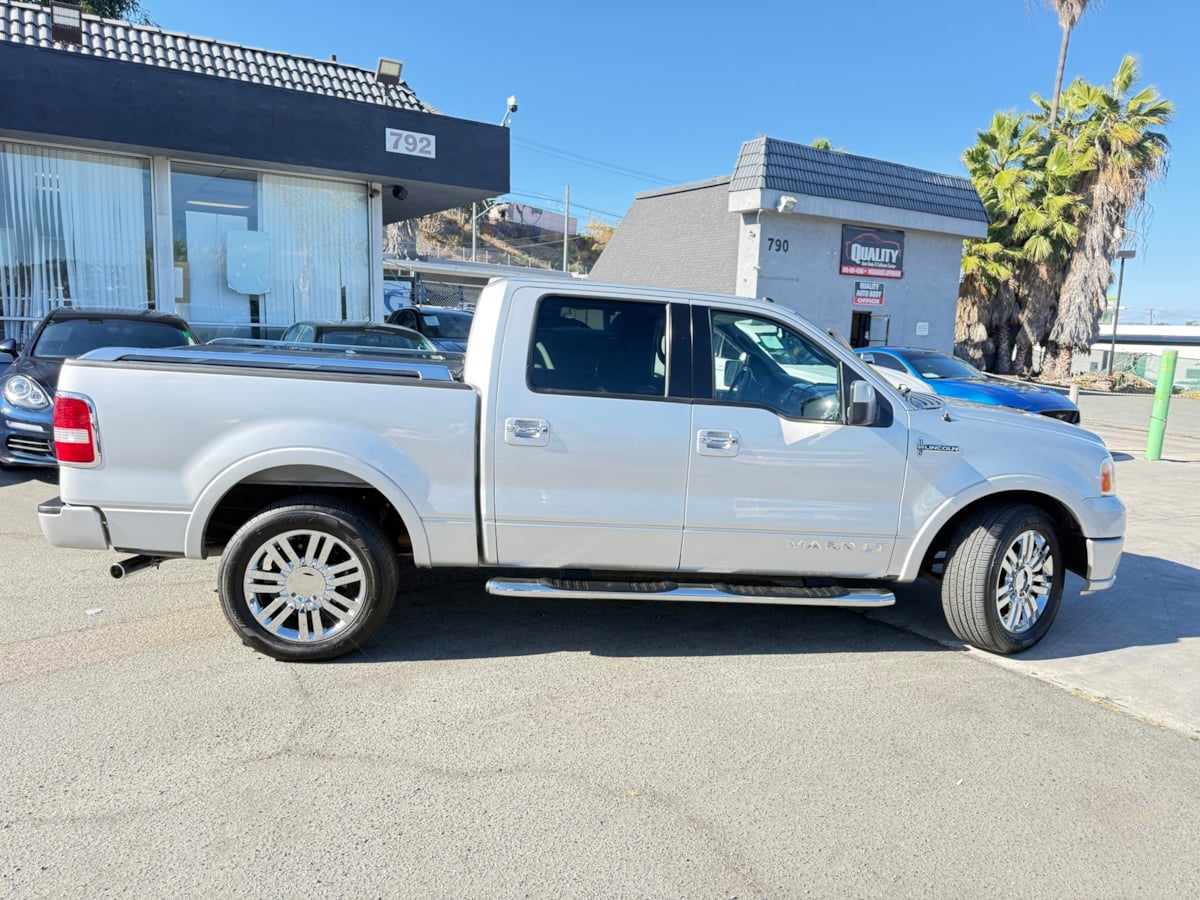 2008 Lincoln Mark LT Base - Photo 10