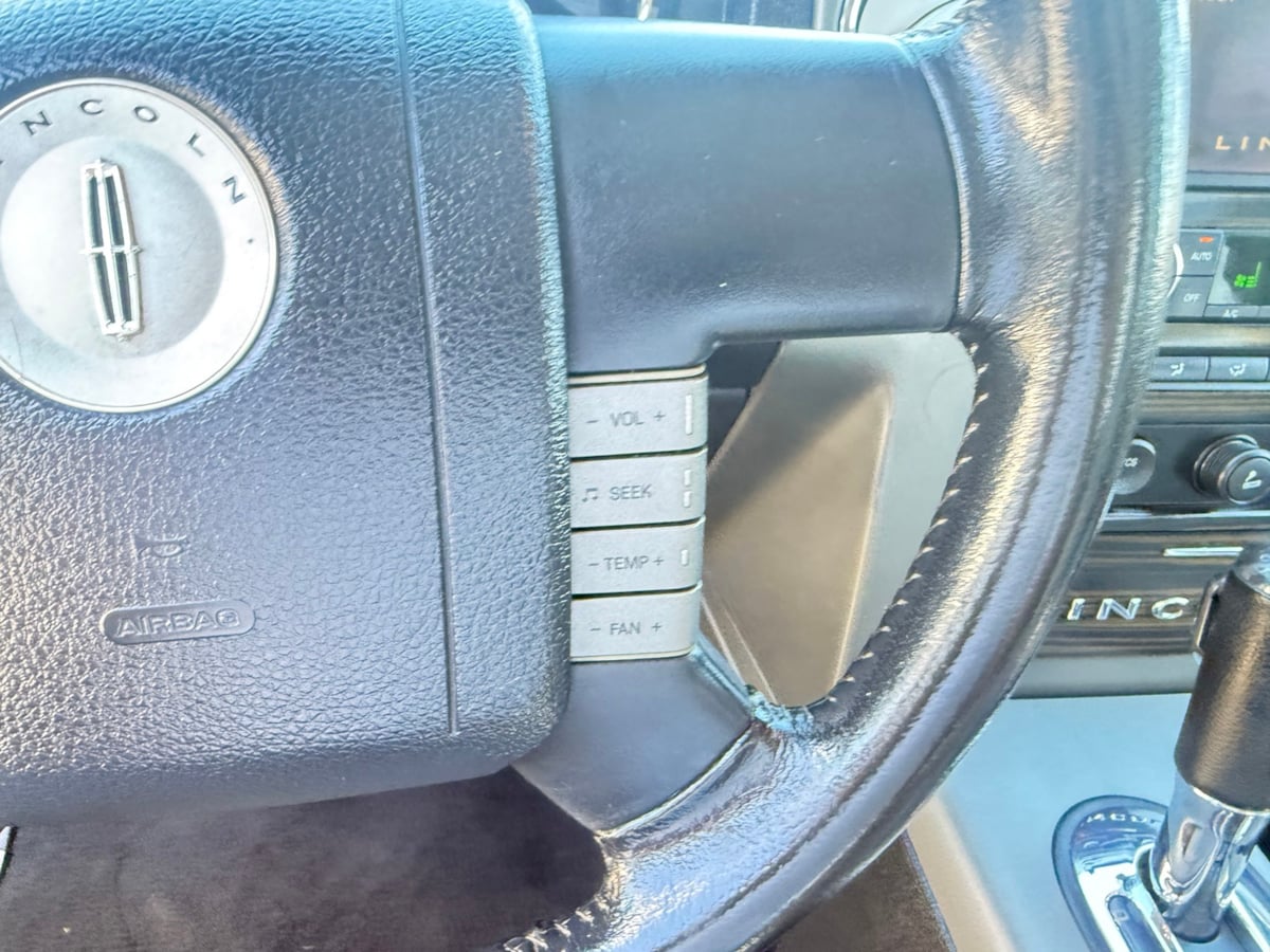 2008 Lincoln Mark LT Base - Photo 19