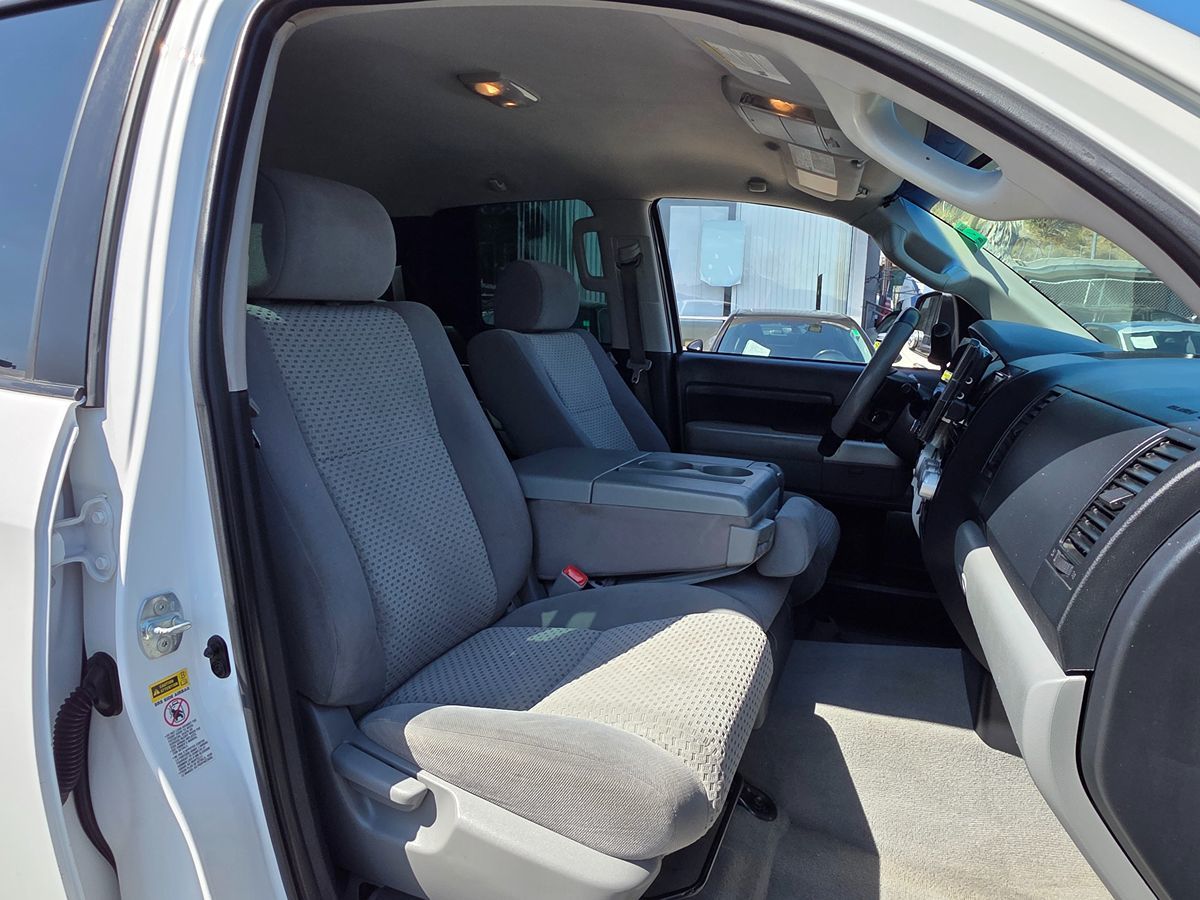 2008 Toyota Tundra SR5 photo 25