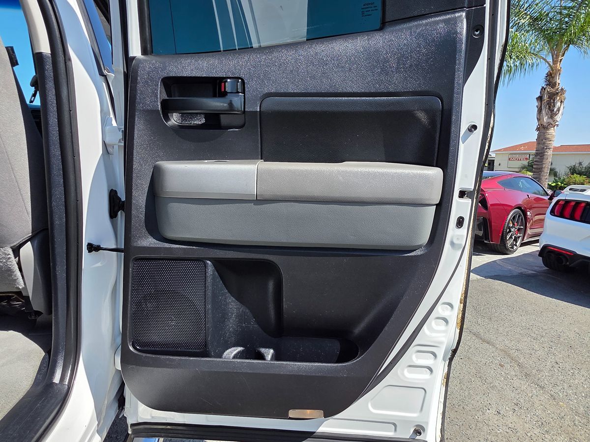 2008 Toyota Tundra SR5 photo 26