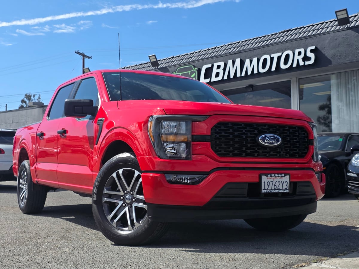 2023 Ford F-150 XL photo 2