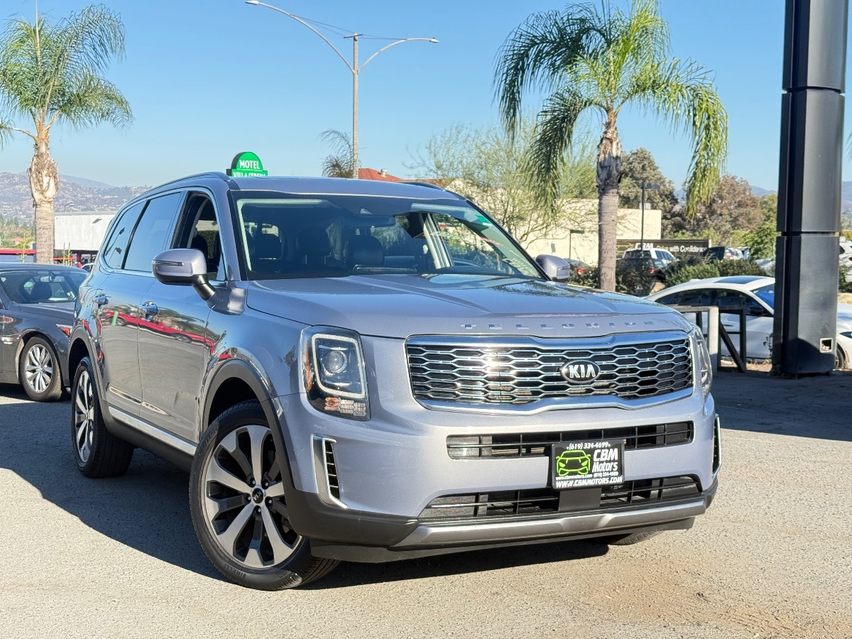 2021 Kia Telluride S photo 3