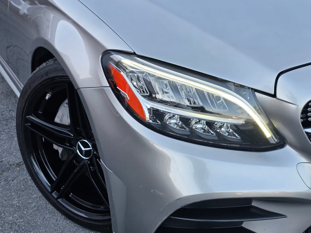 2019 Mercedes Benz C 300 AMG photo 3