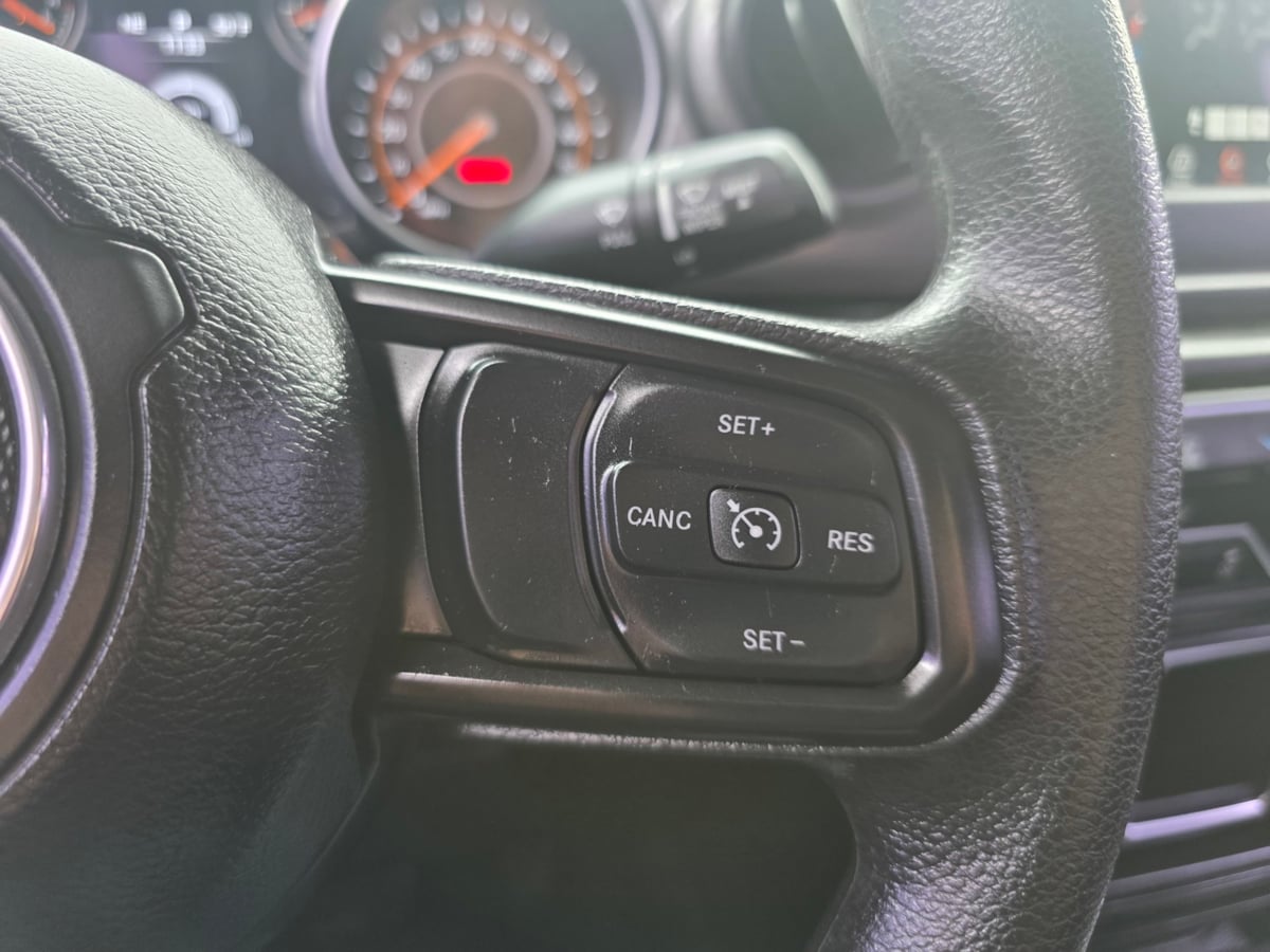 2022 Jeep Gladiator Sport - Photo 17