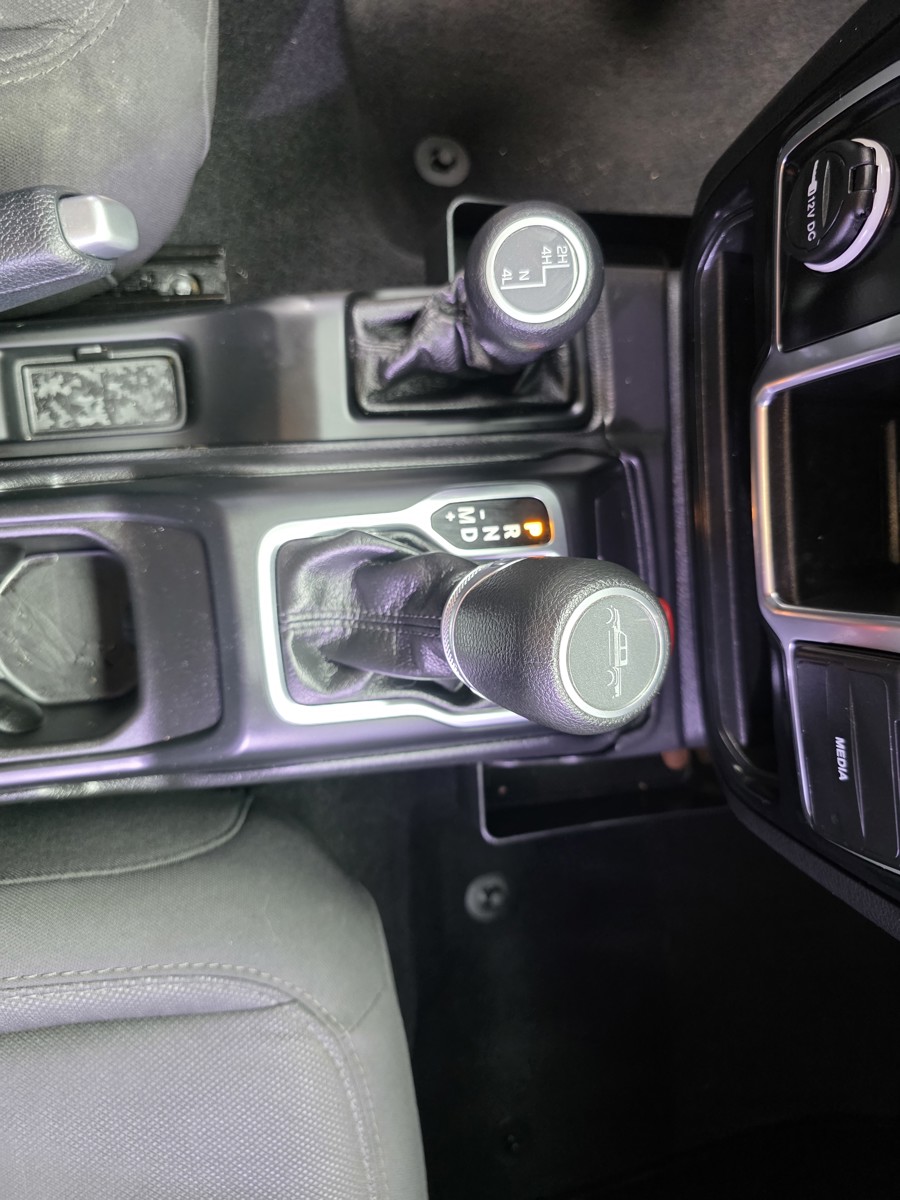 2022 Jeep Gladiator Sport - Photo 21