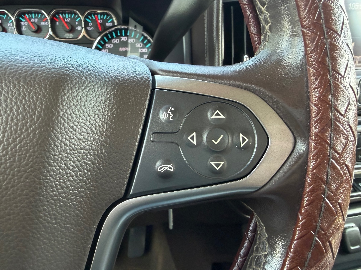 2015 Chevrolet Silverado 3500HD LTZ - Photo 17