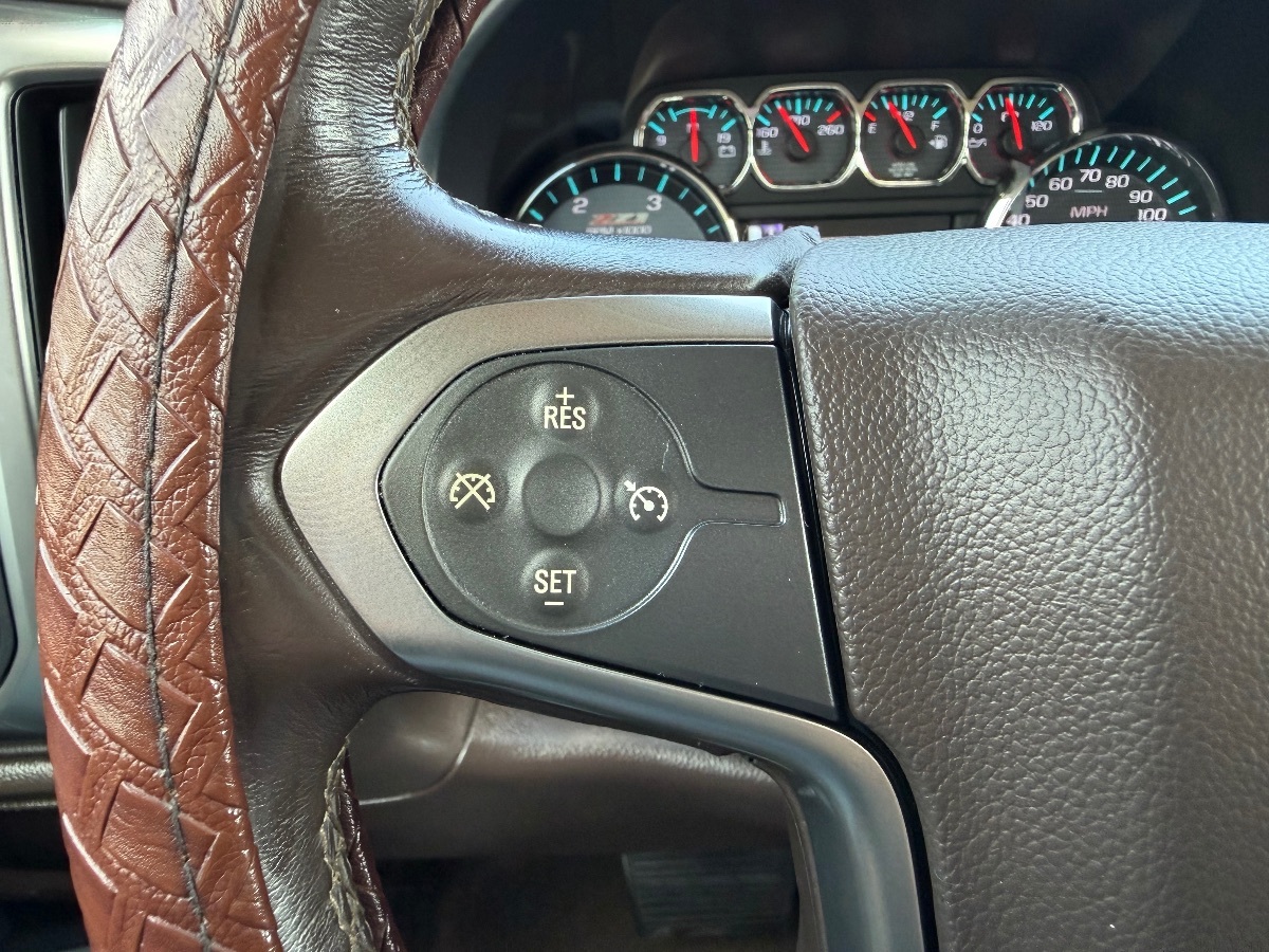 2015 Chevrolet Silverado 3500HD LTZ - Photo 16
