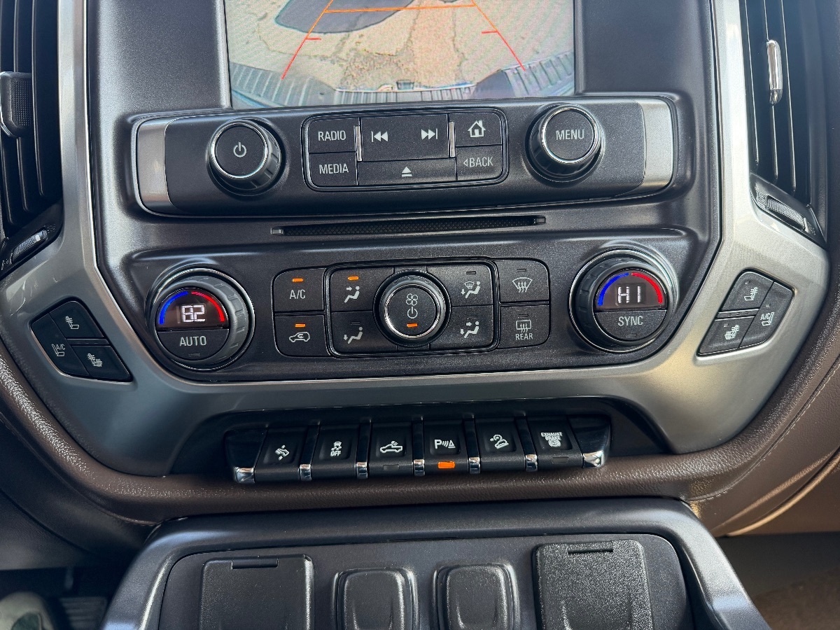 2015 Chevrolet Silverado 3500HD LTZ - Photo 20