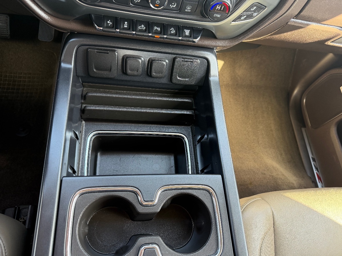 2015 Chevrolet Silverado 3500HD LTZ - Photo 21