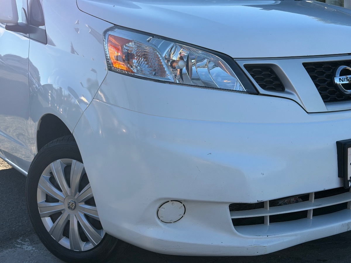 2021 Nissan NV200 SV - Photo 3