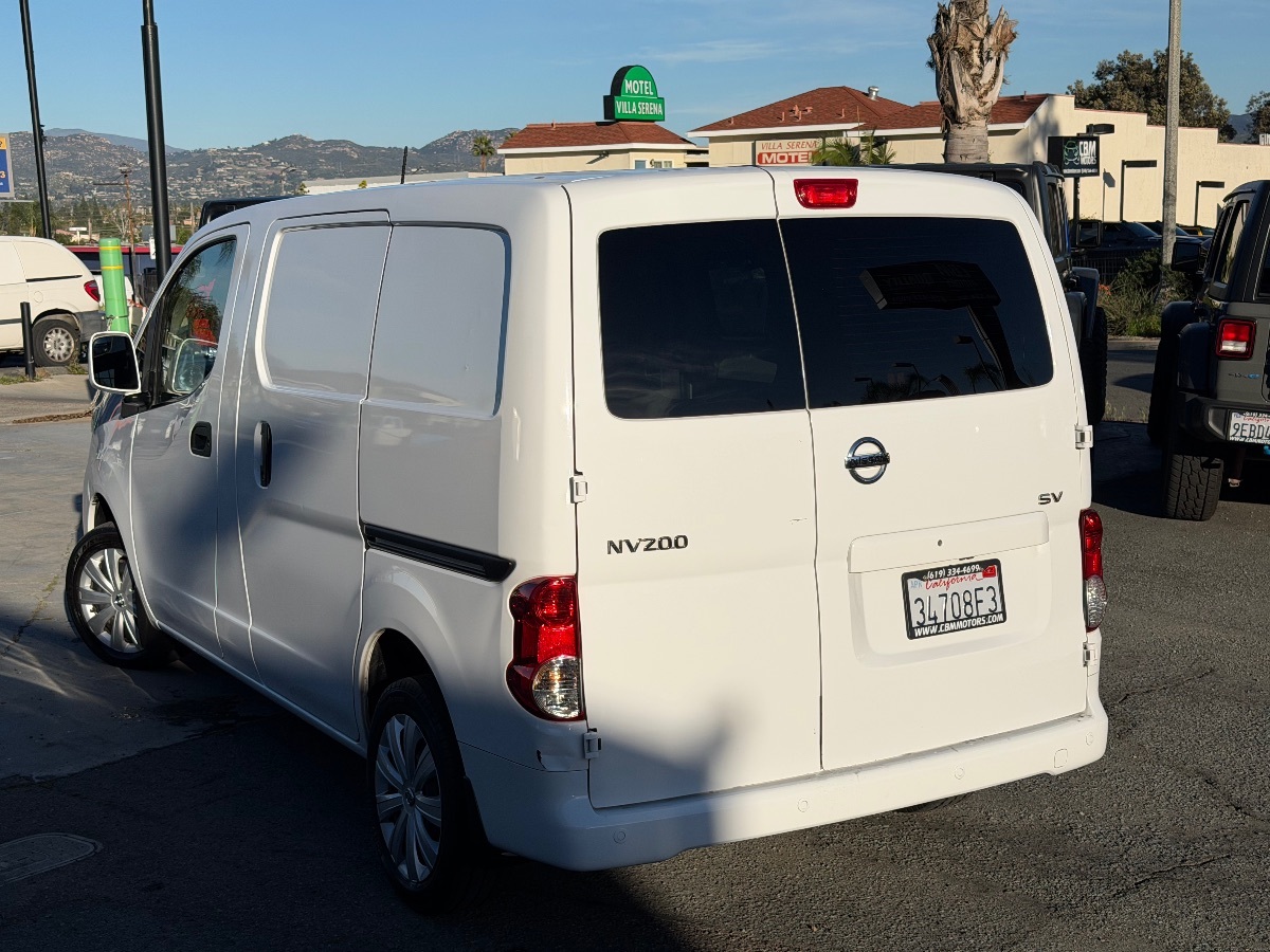 2021 Nissan NV200 SV - Photo 7