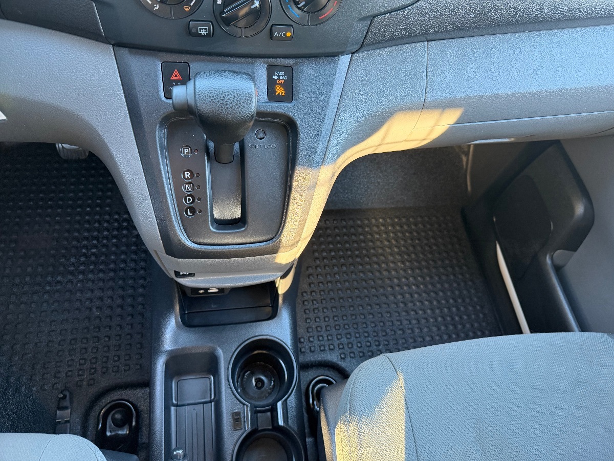 2021 Nissan NV200 SV - Photo 20