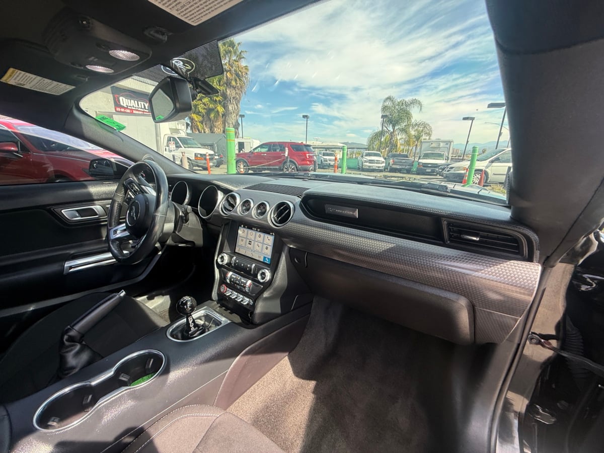 2018 Ford Mustang GT - Photo 15