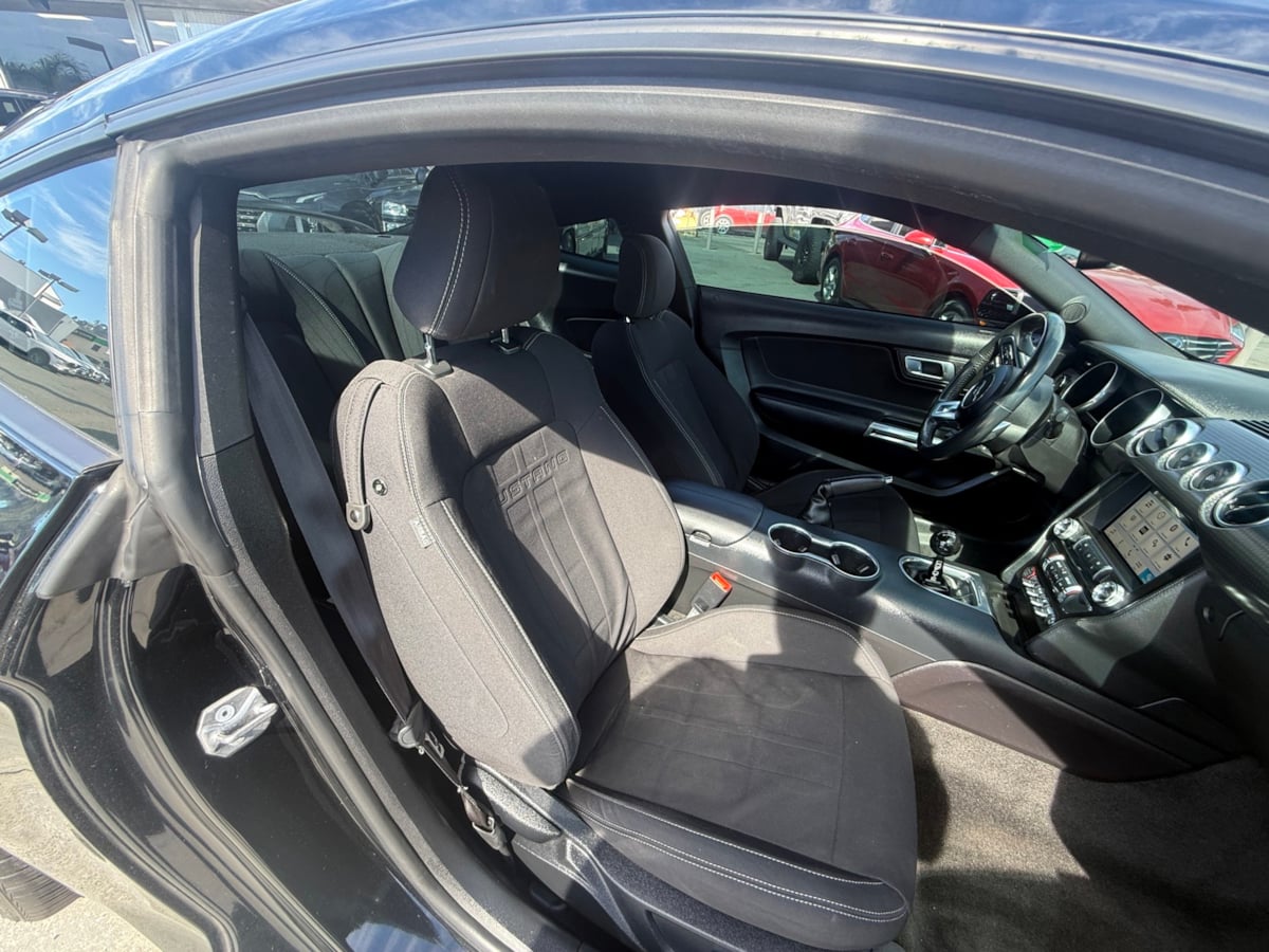 2018 Ford Mustang GT - Photo 16